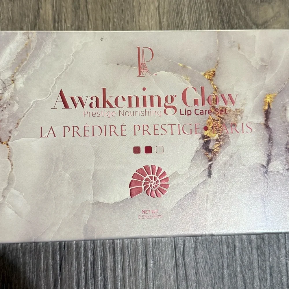 La Prestige Paris Awakening Glow Prestige Nourishing Lip Care Set - Picture 2 of 3